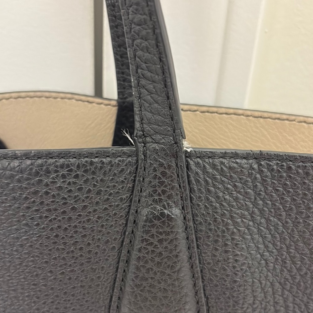 Tory Burch Black Pebbled Leather Tote - Picture 8 of 10